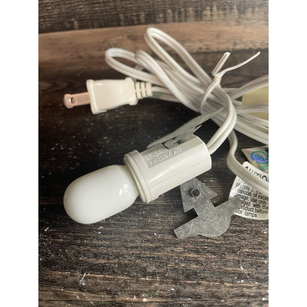 Tested/Works Department 56 Replacement Light Cord with On/Off Switch & Bulb